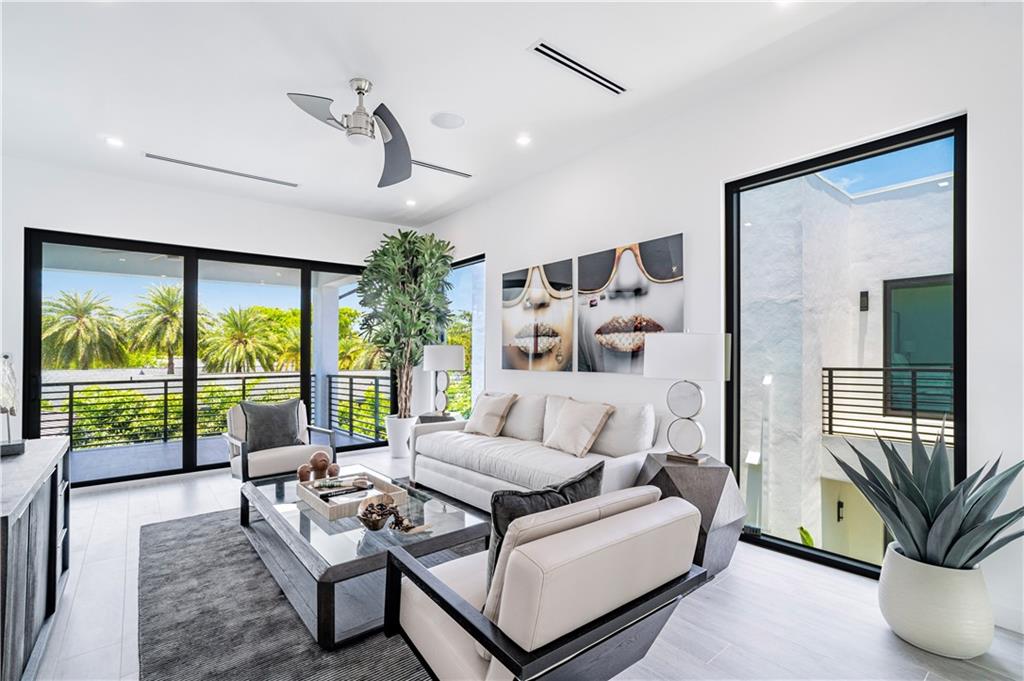 La Hacienda Delray - Residential