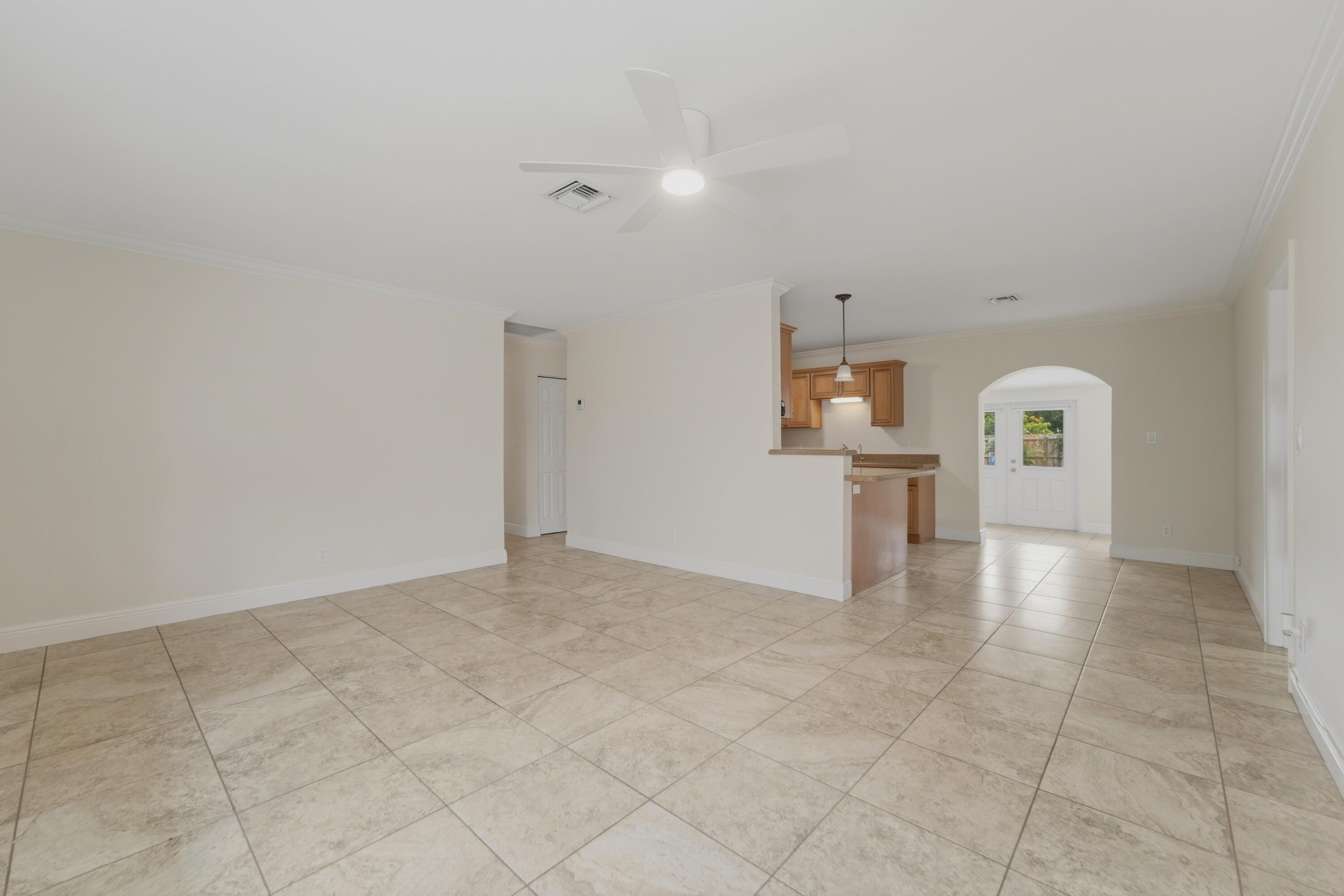 18966 SE Southgate Drive