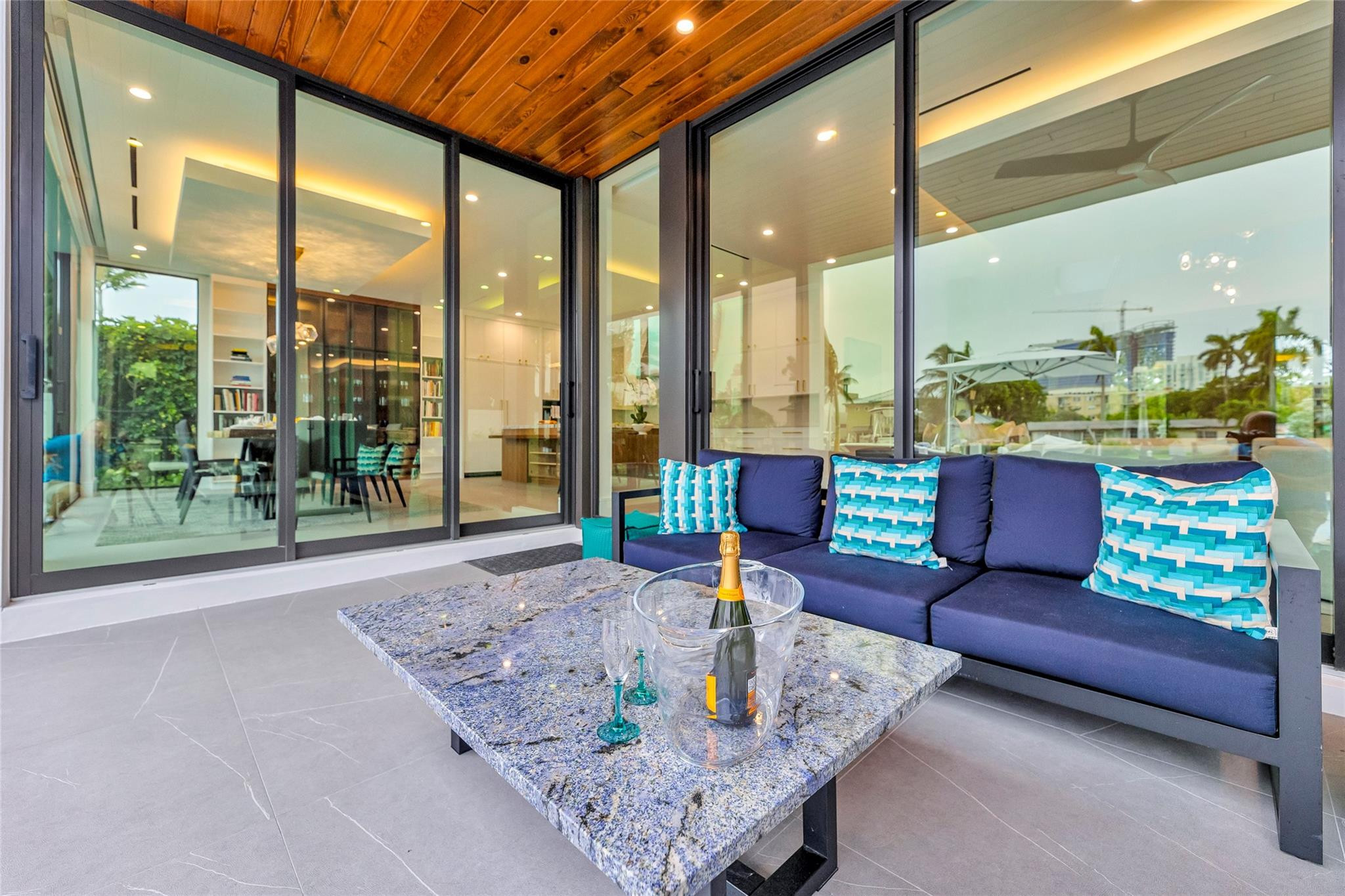 Lauderdale Harbors Sec A - Residential