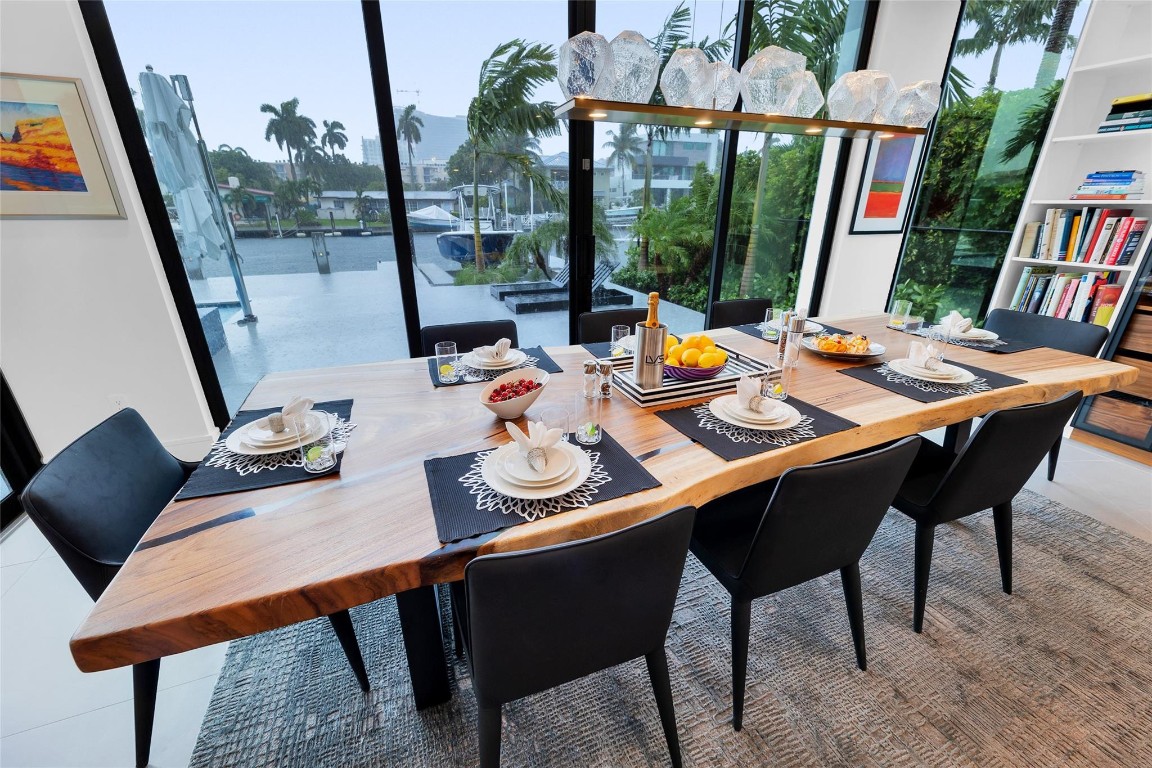 Lauderdale Harbors Sec A - Residential