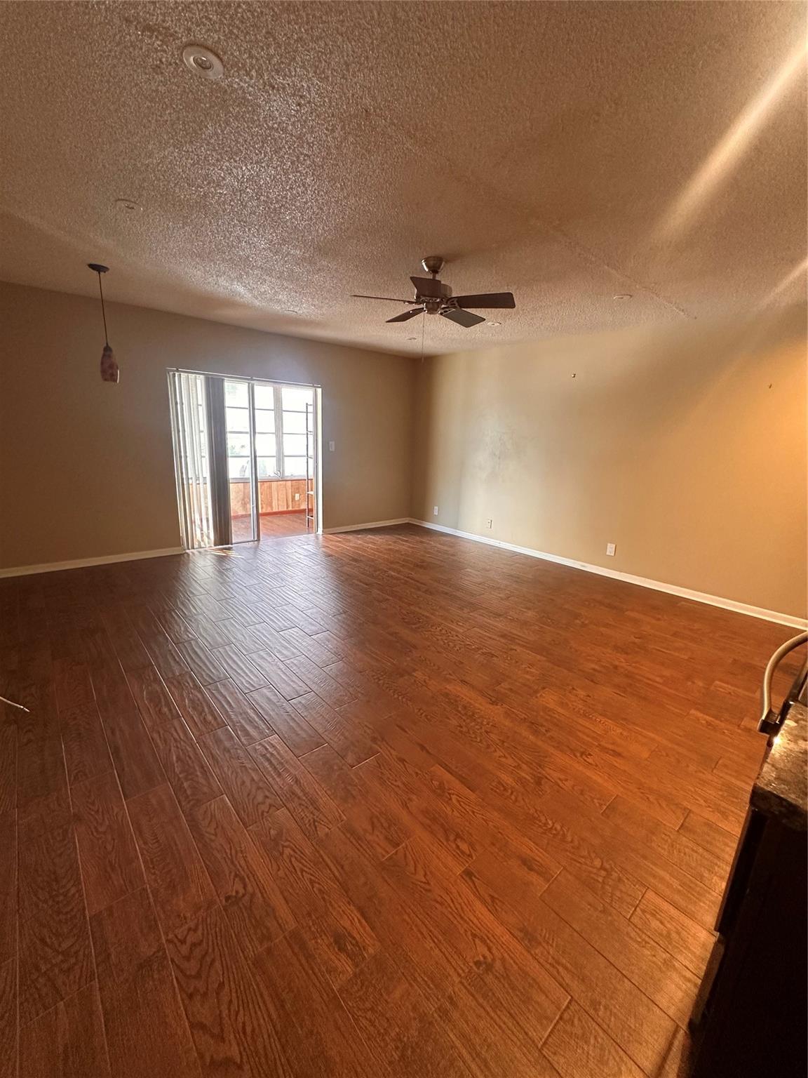 CASTLE APARTMENTS 9 CONDO - Residential Lease