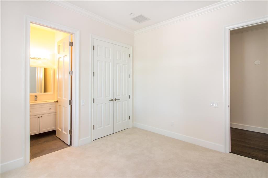 Sea Island - Residential