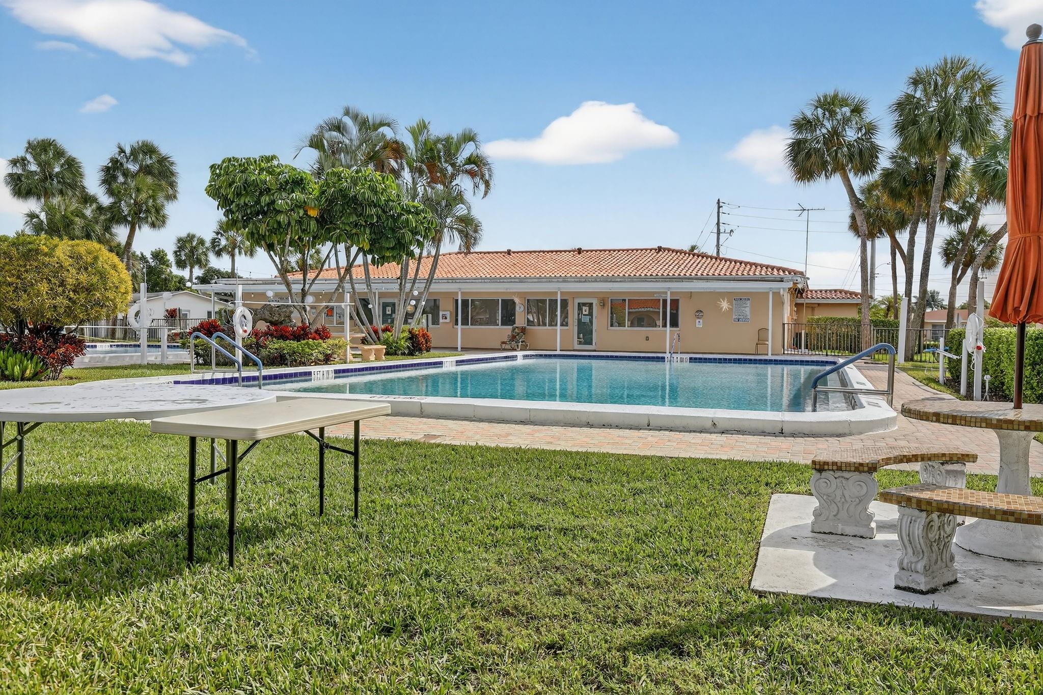 Mainlands Of Tamarac Lake - Residential