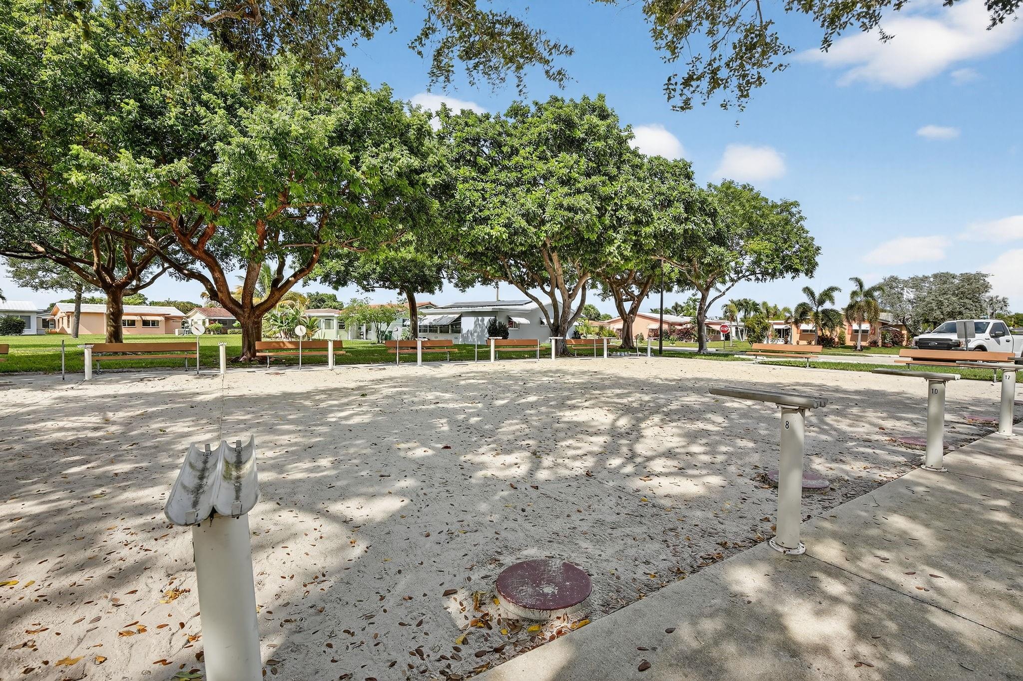 Mainlands Of Tamarac Lake - Residential