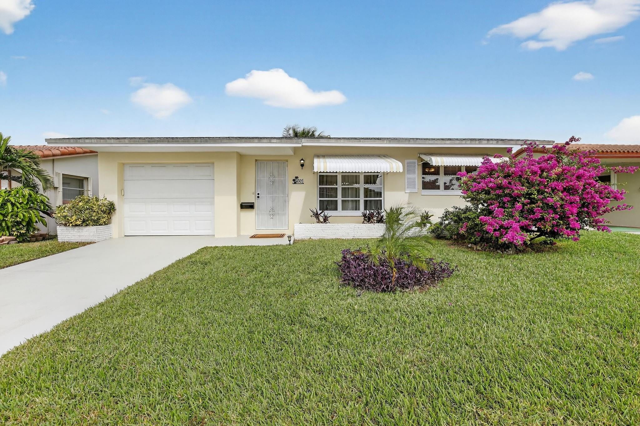 Mainlands Of Tamarac Lake - Residential