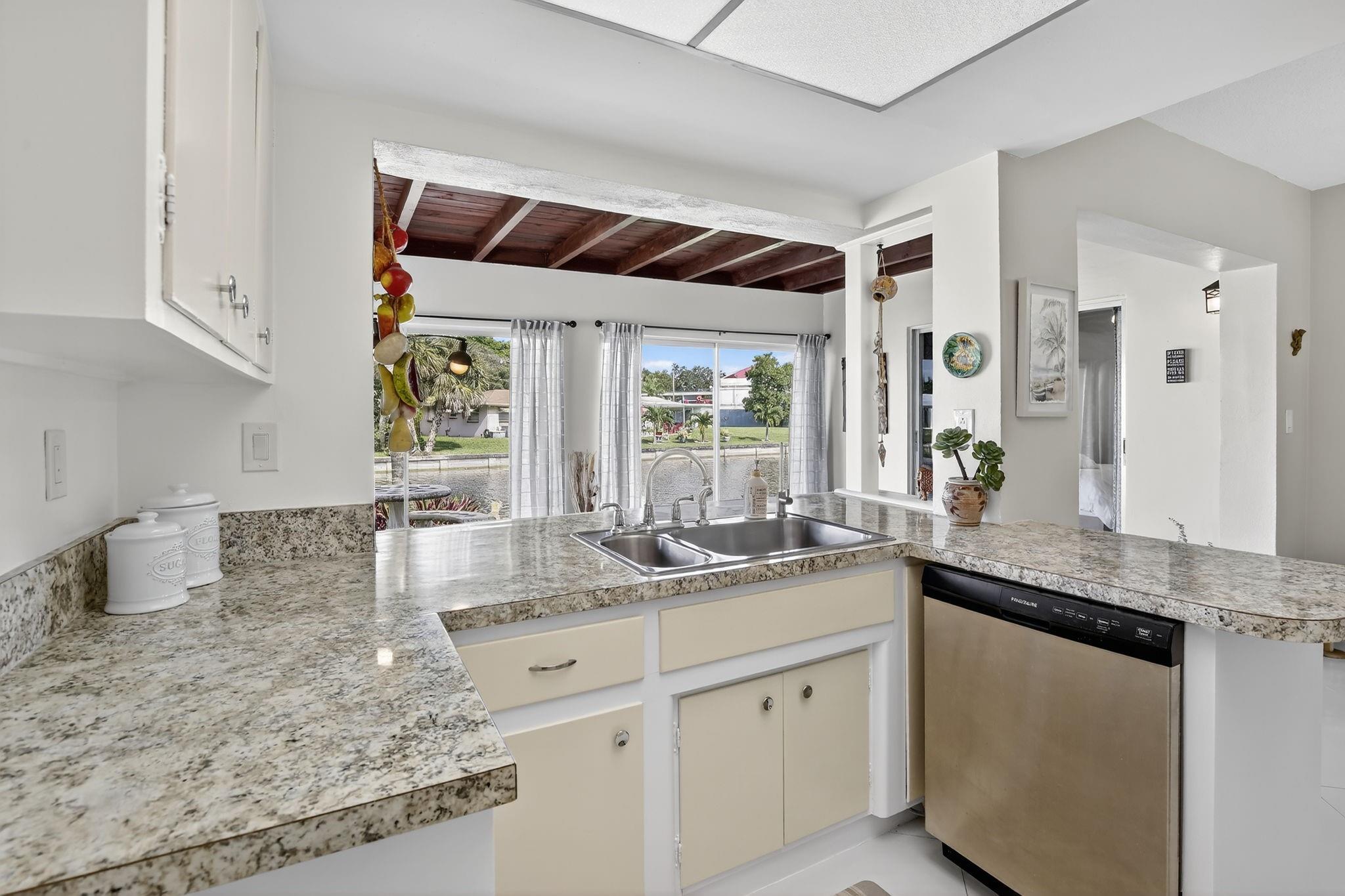 Mainlands Of Tamarac Lake - Residential