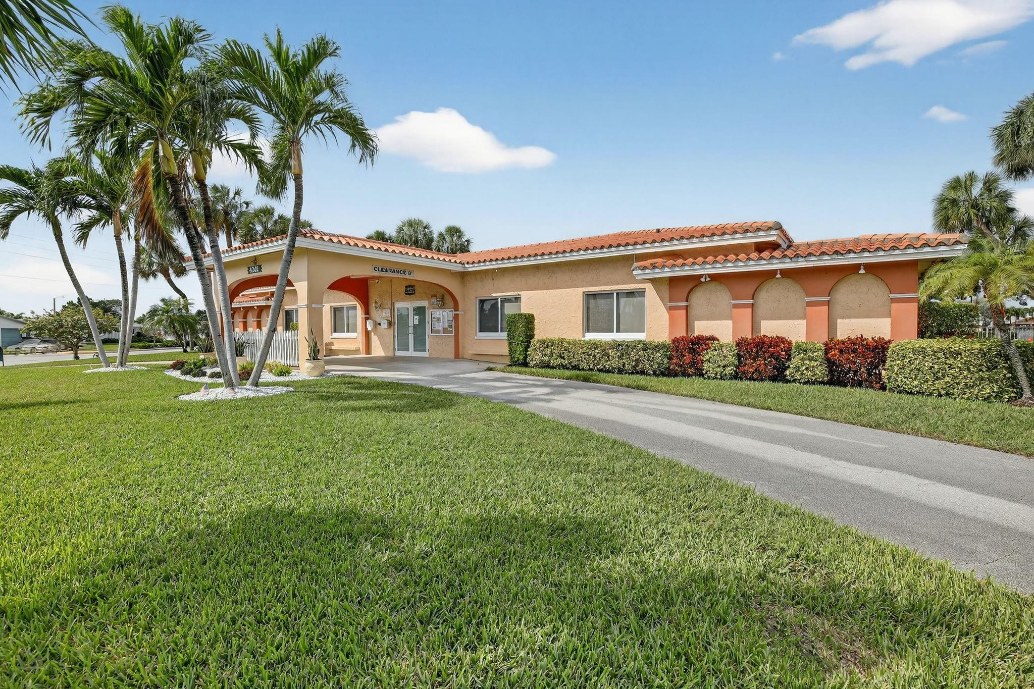 Mainlands Of Tamarac Lake - Residential