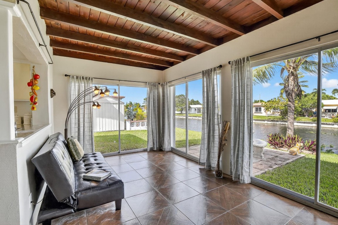 Mainlands Of Tamarac Lake - Residential