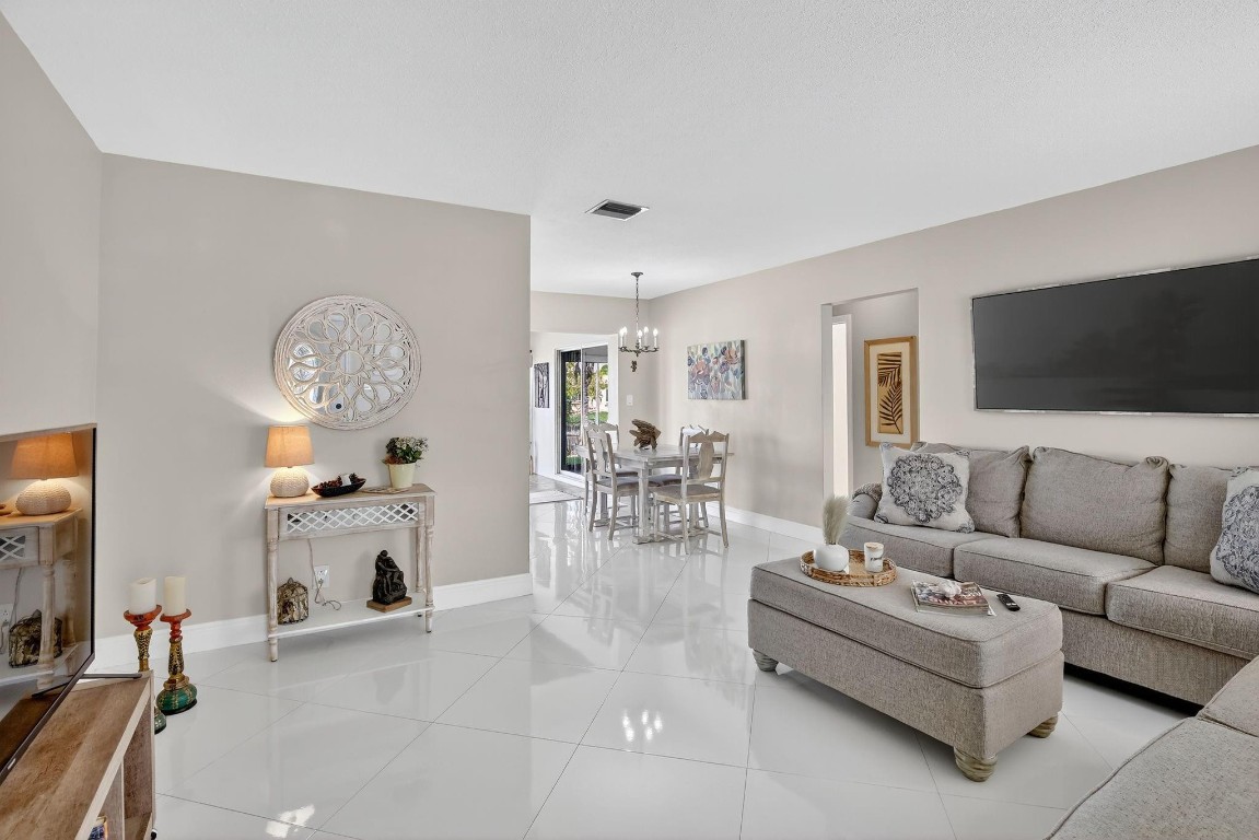 Mainlands Of Tamarac Lake - Residential