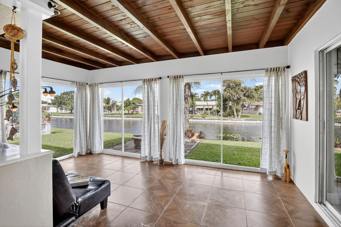 Mainlands Of Tamarac Lake - Residential