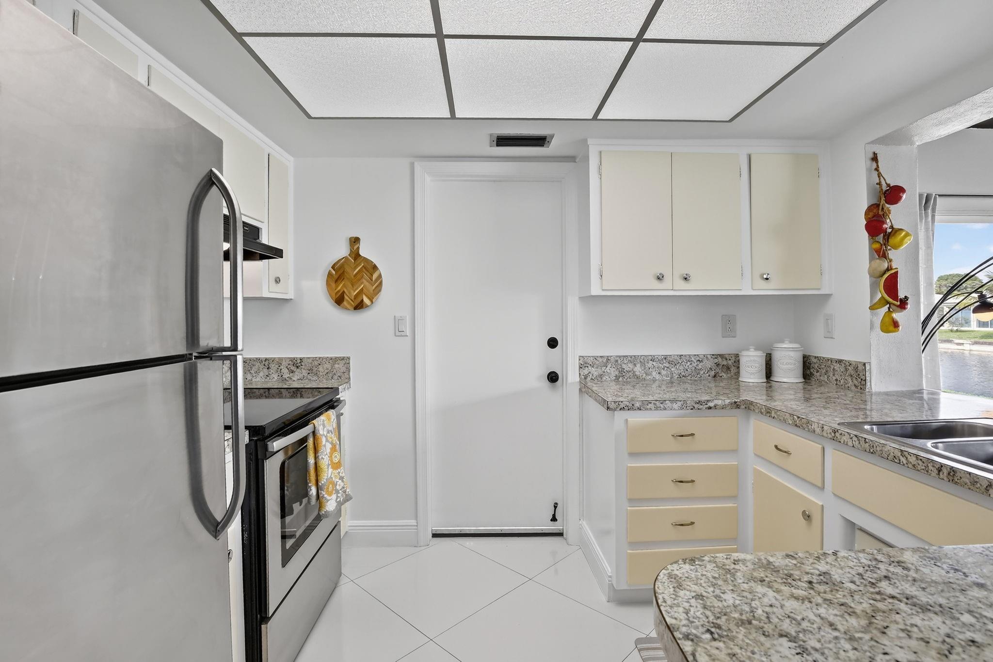 Mainlands Of Tamarac Lake - Residential