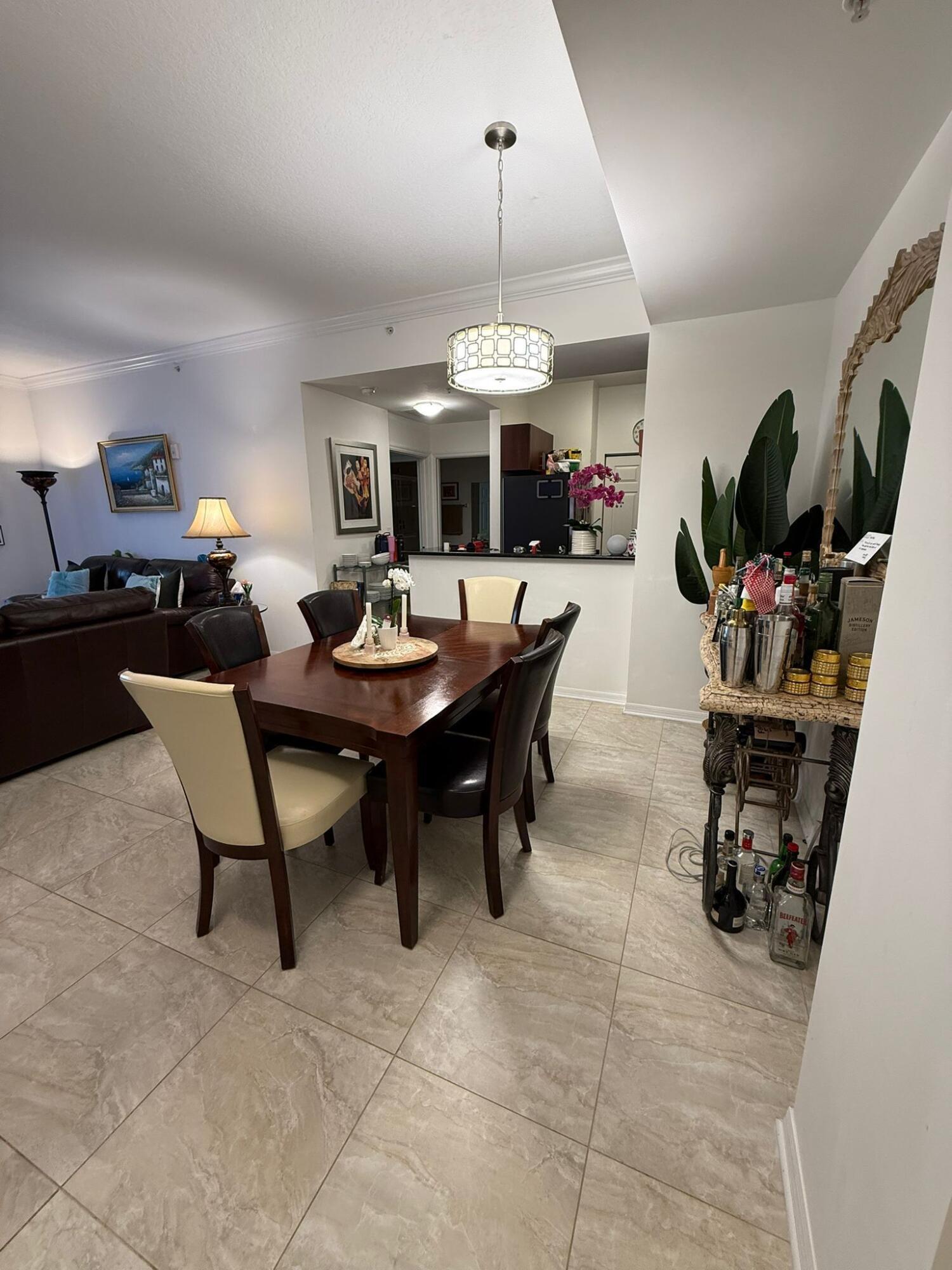 RESIDENCES AT MIDTOWN CONDO - Residential