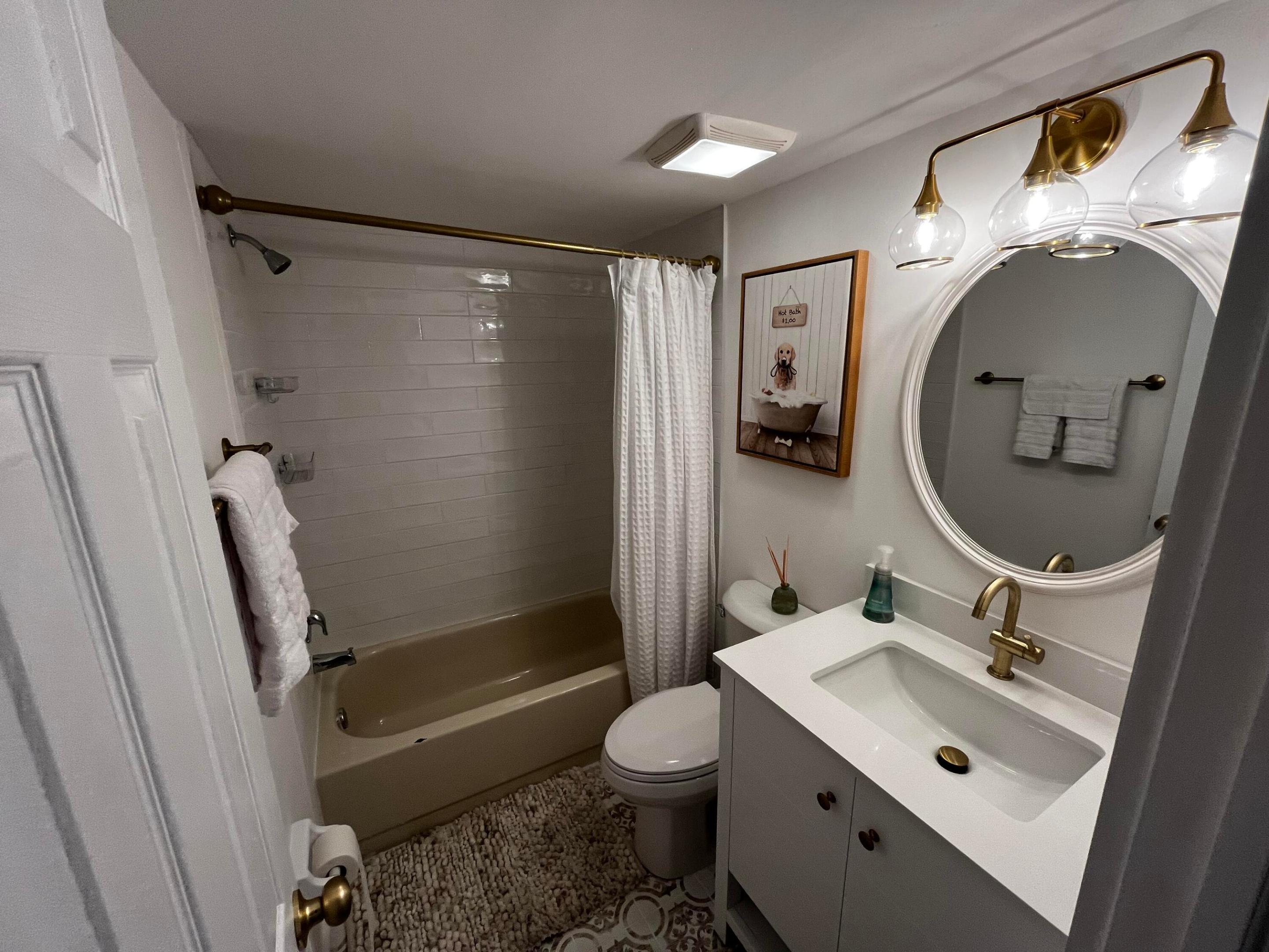 BRIARWOOD CONDO - Residential Lease