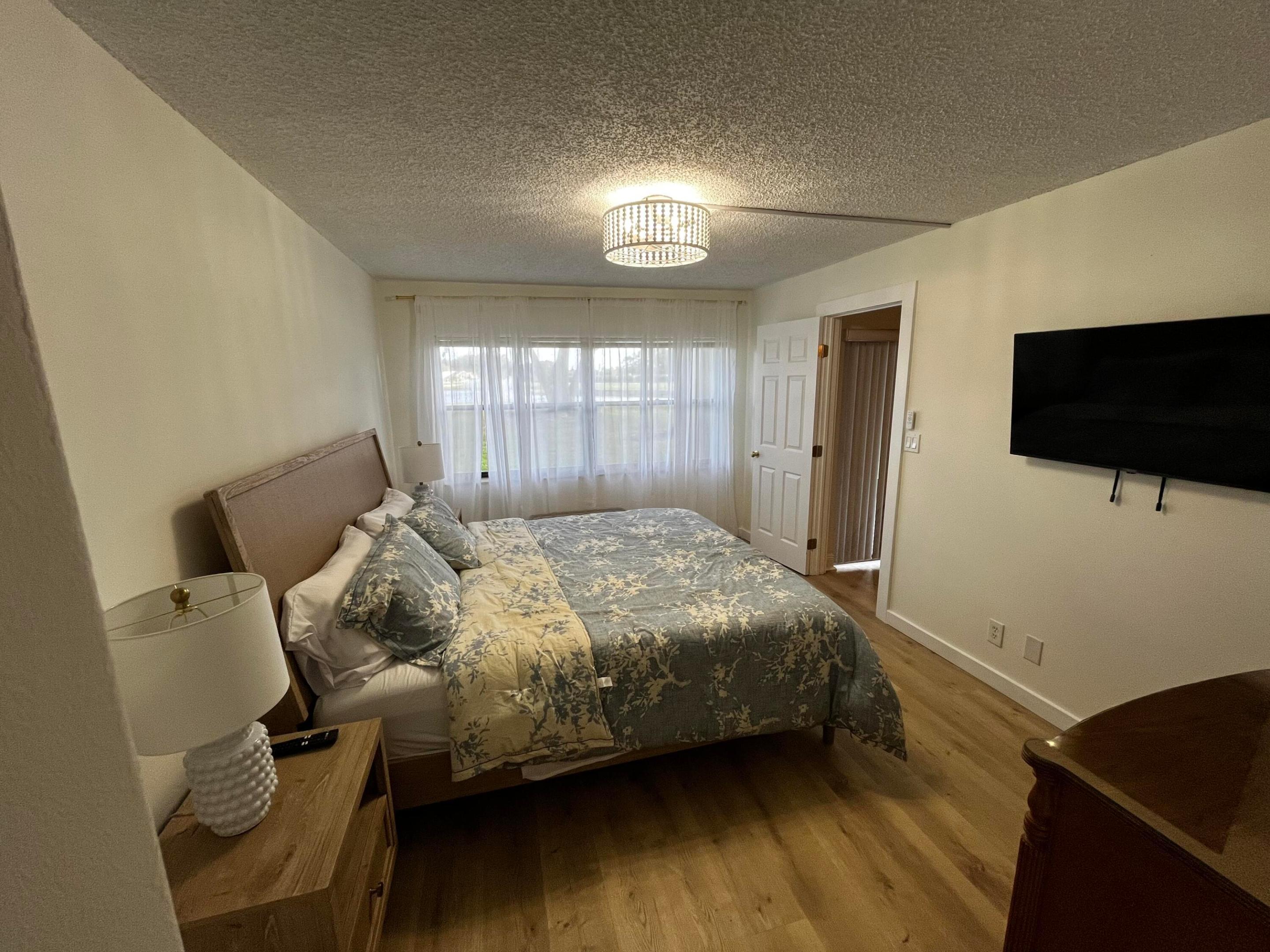 BRIARWOOD CONDO - Residential Lease