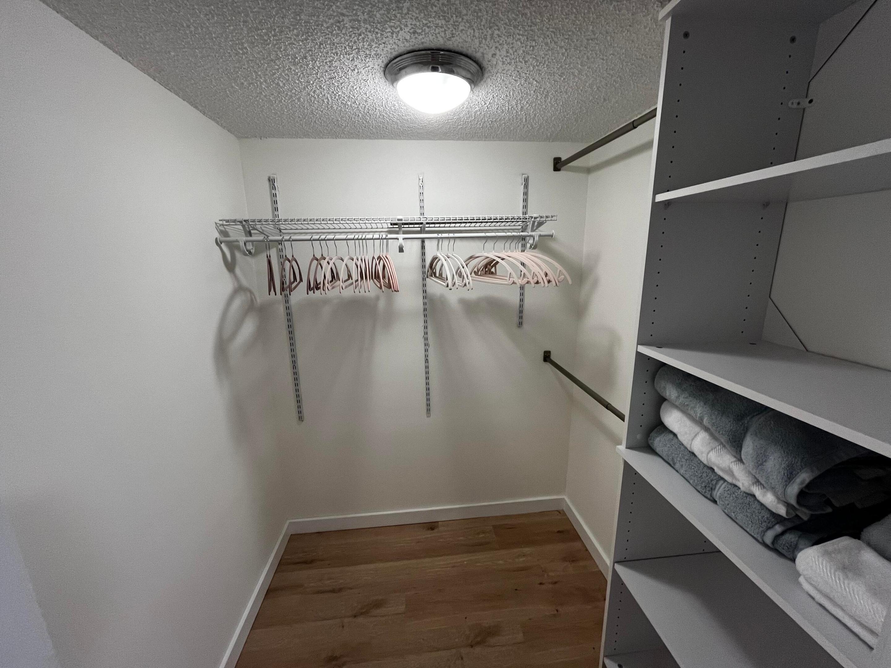 BRIARWOOD CONDO - Residential Lease