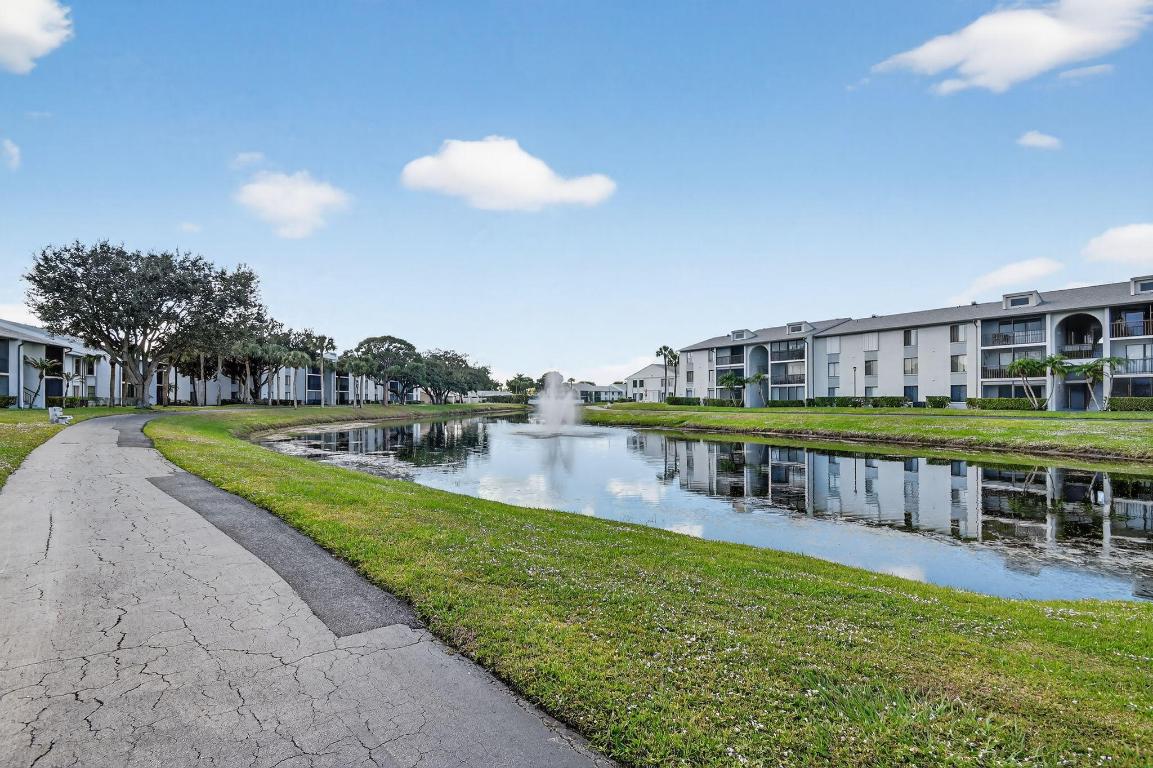 PALM CLUB VILLAGE I CONDO - Residential