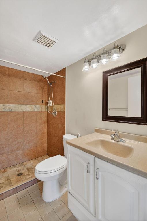 PALM CLUB VILLAGE I CONDO - Residential