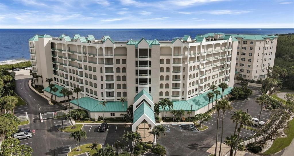 Photo of 2000 S Highway A1a #N602, Jupiter, FL 33477 (MLS # R10794211)