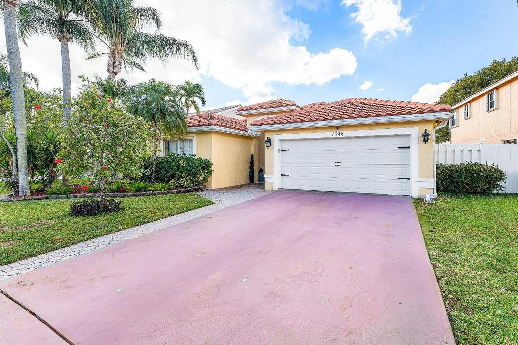 Photo of 7346 Michigan Isle Road, Lake Worth, FL 33467 (MLS # R11152687)