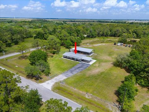 13774 NE 22nd Ave Okeechobee FL 34972