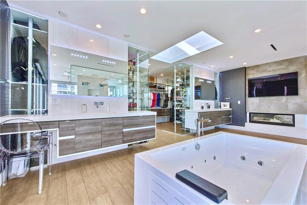 CORAL RIDGE - Residential