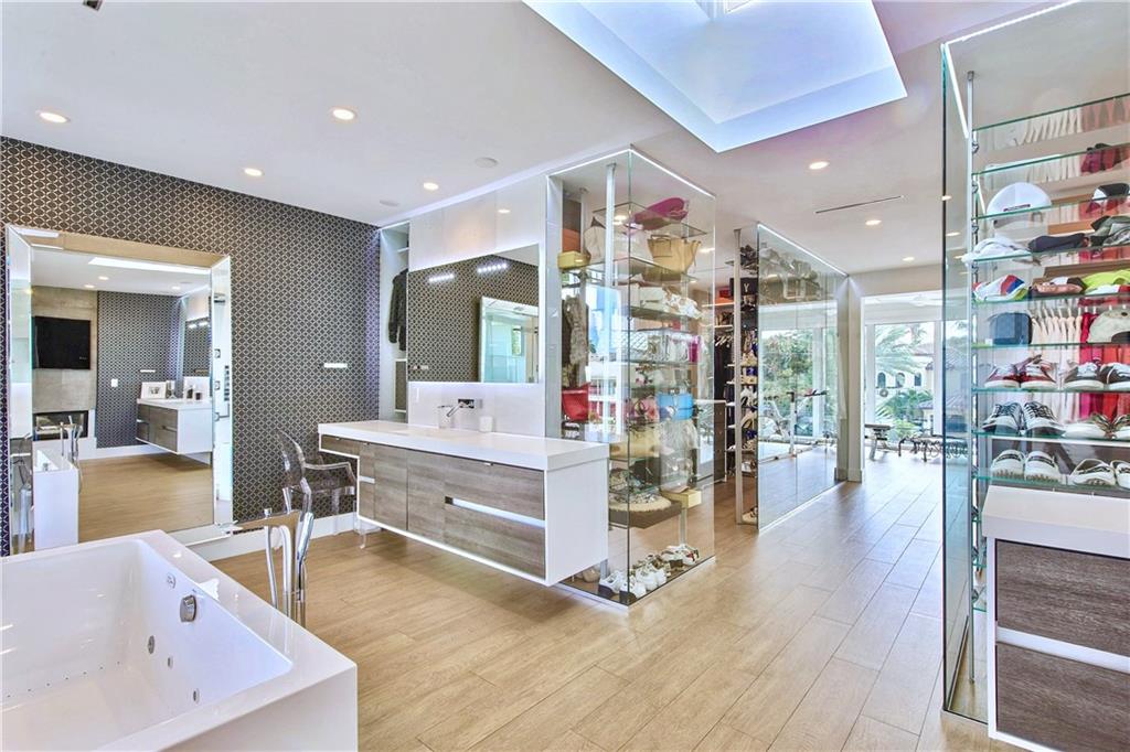 CORAL RIDGE - Residential