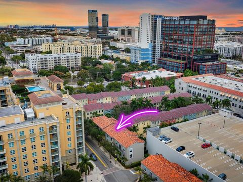 560 S Sapodilla Avenue 302 West Palm Beach FL 33401