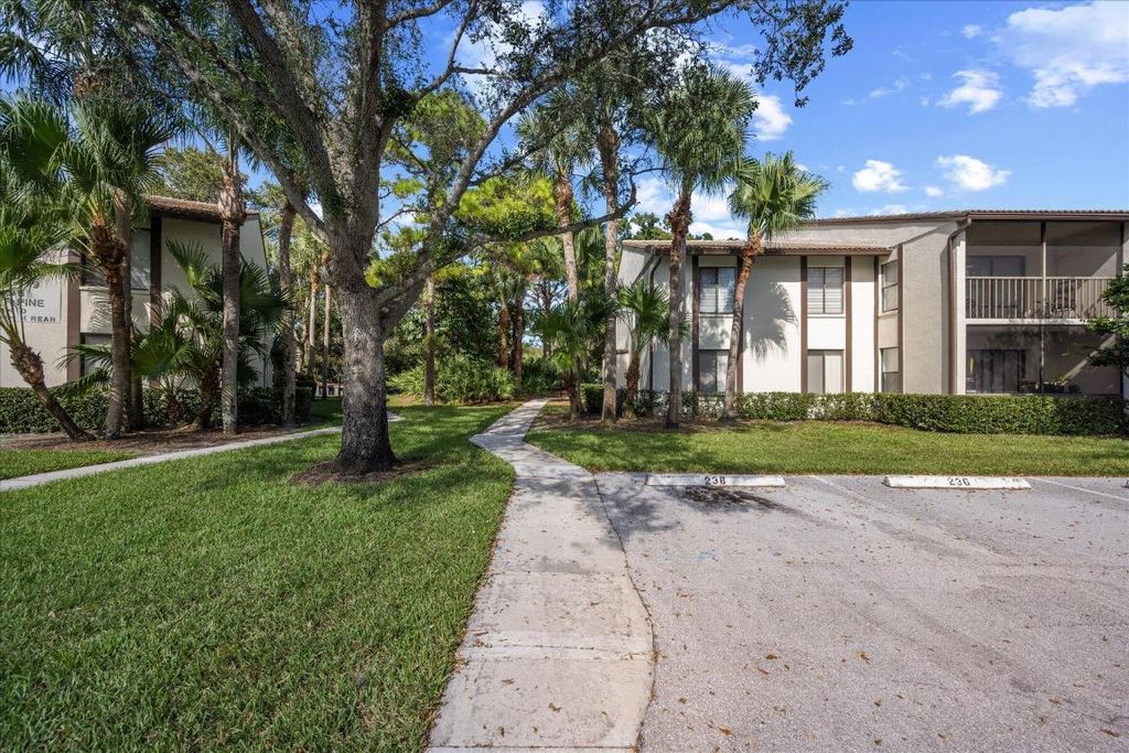 Photo of 1965 SW Silver Pine Way #E2, Palm City, FL 34990 (MLS # R10925500)