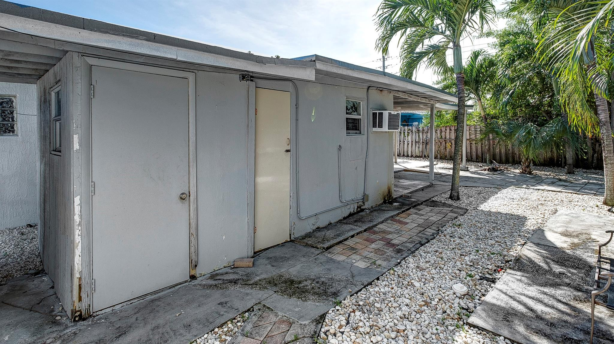 Cresthaven 6 41-37 B - Residential Lease