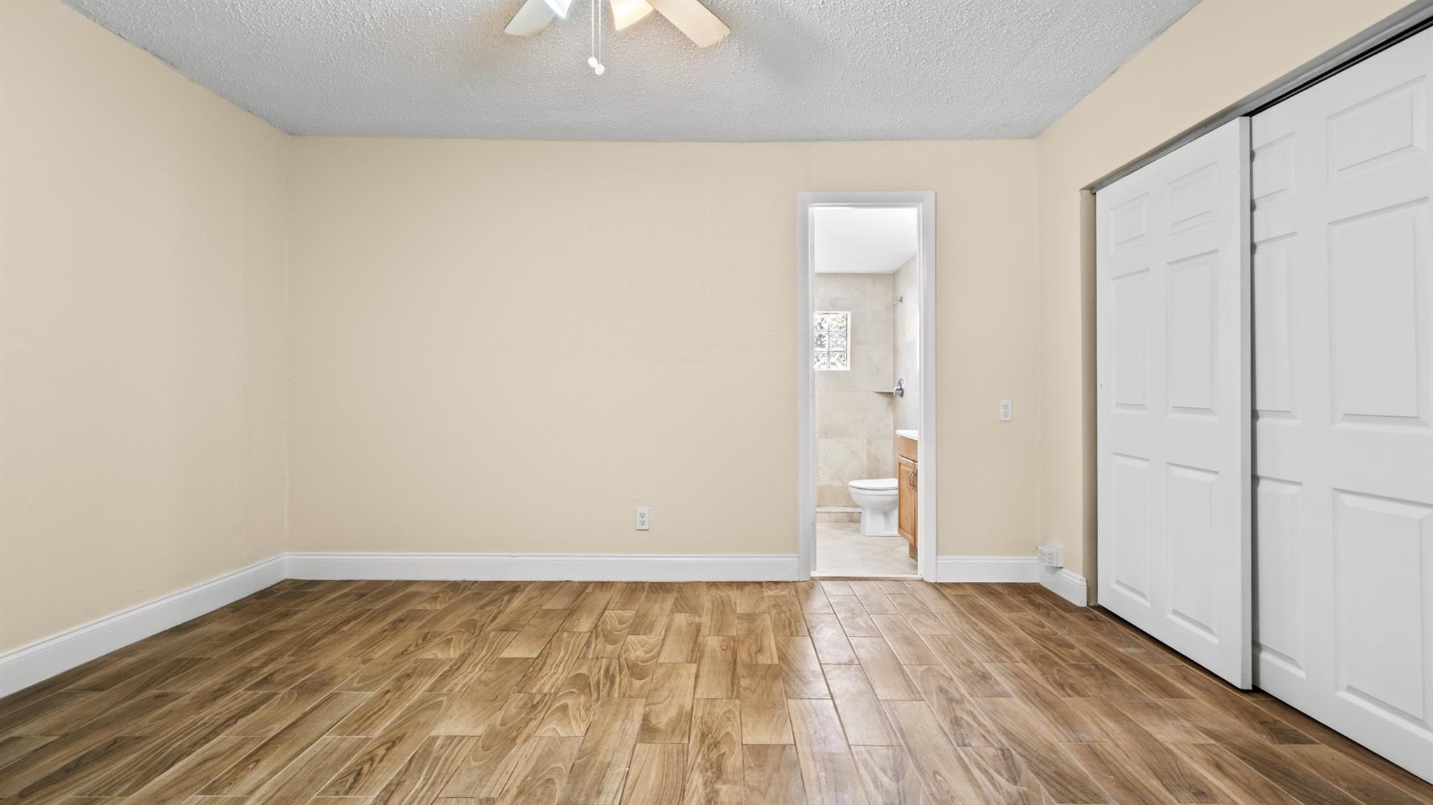 Cresthaven 6 41-37 B - Residential Lease