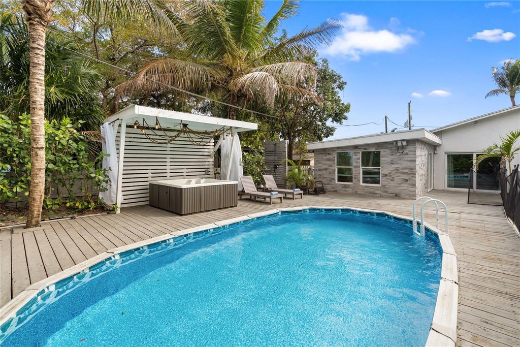 Photo of 3291 SW 44th Street, Fort Lauderdale, FL 33312 (MLS # F10551920)