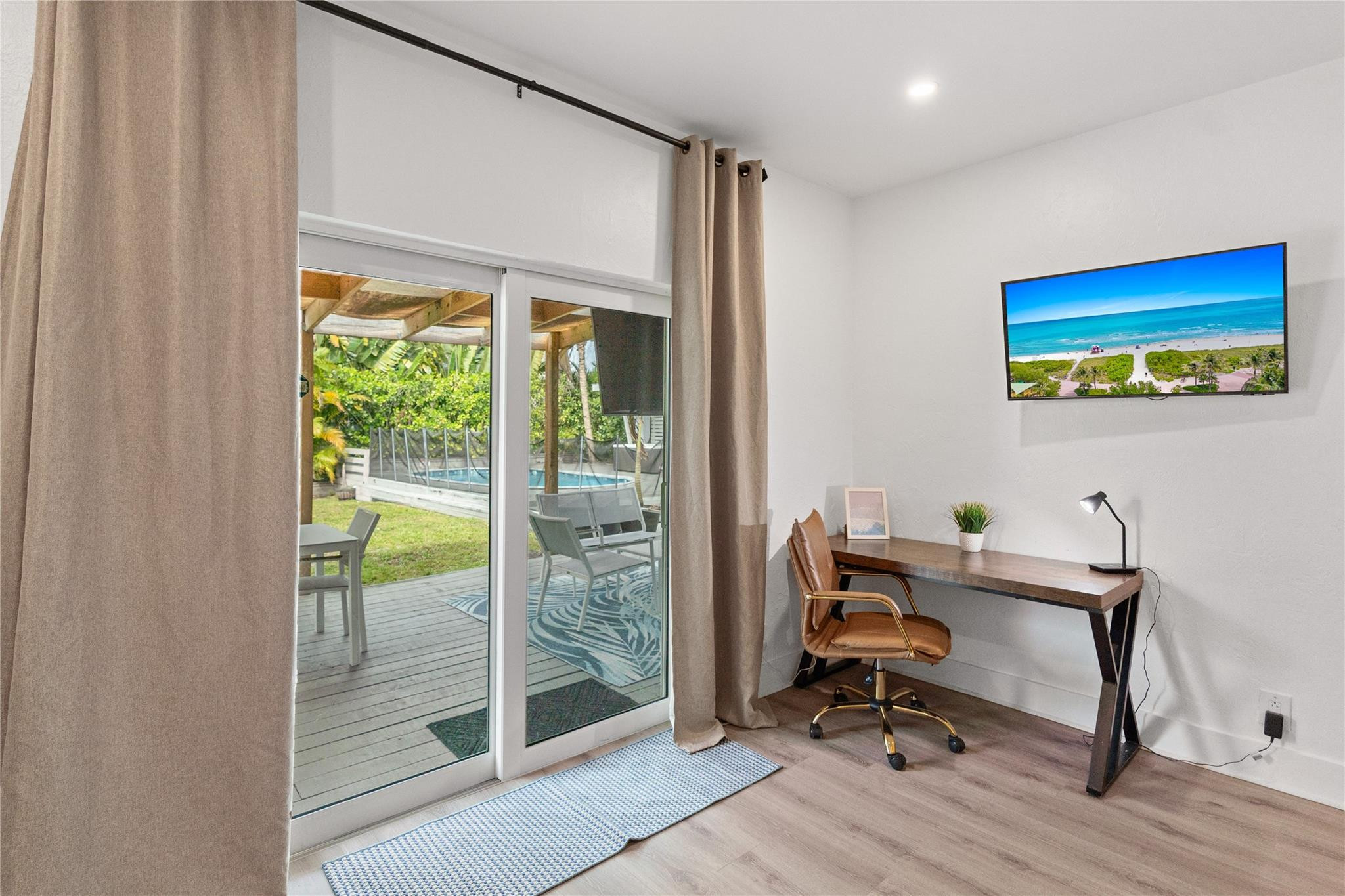 Canal Groves 22-31 B - Residential