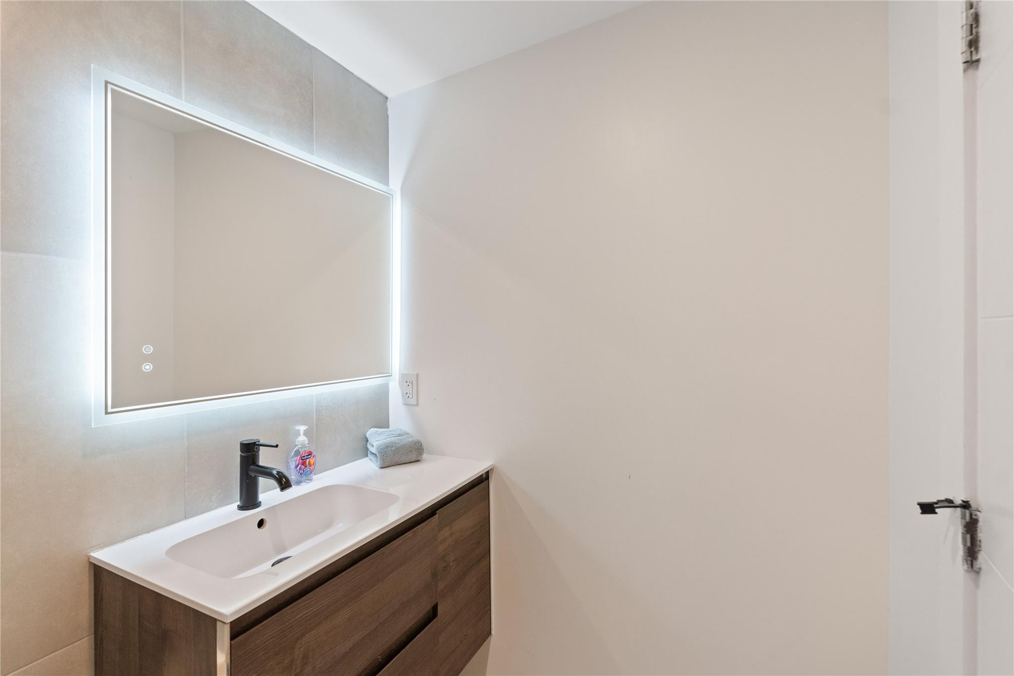 Canal Groves 22-31 B - Residential