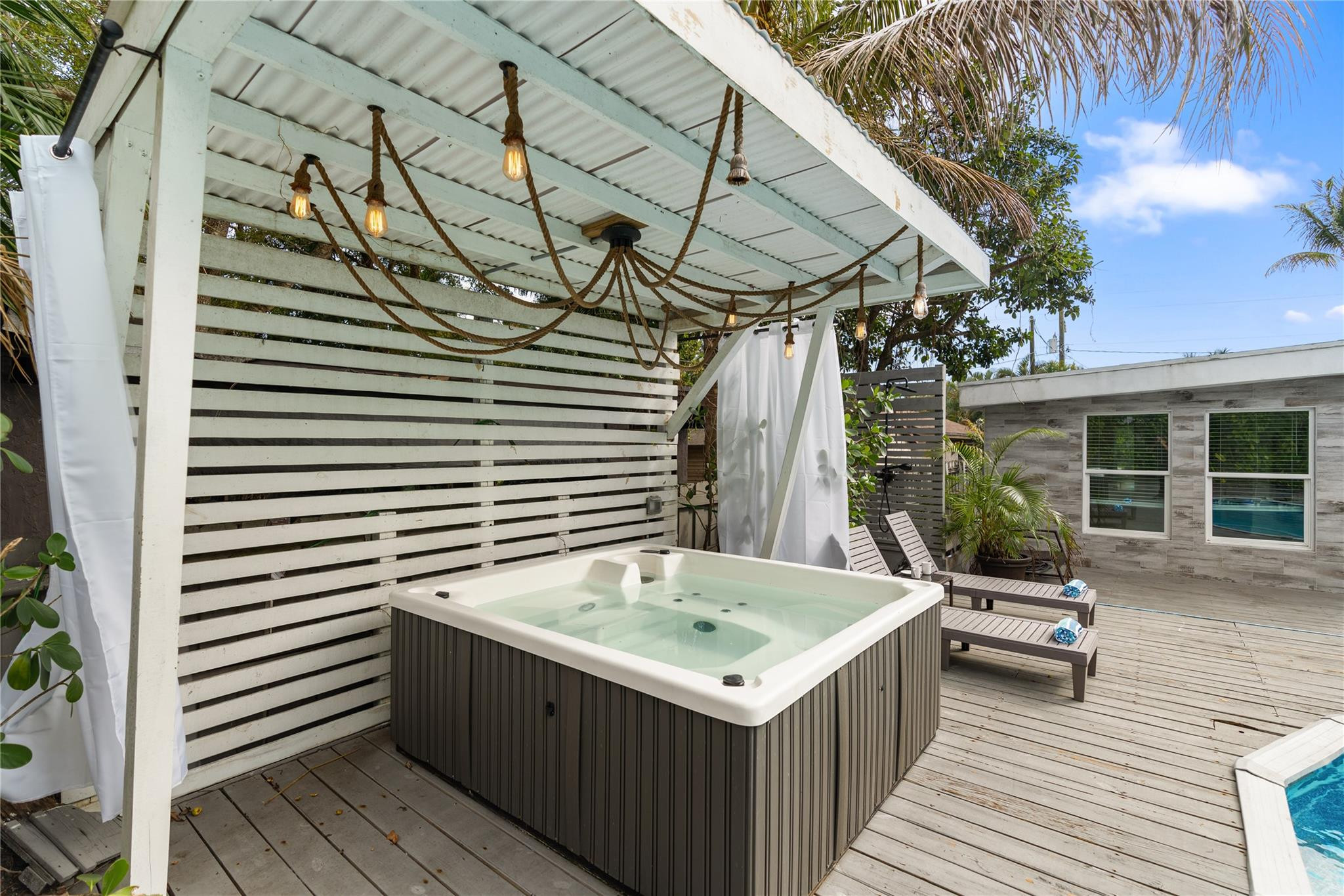 Canal Groves 22-31 B - Residential