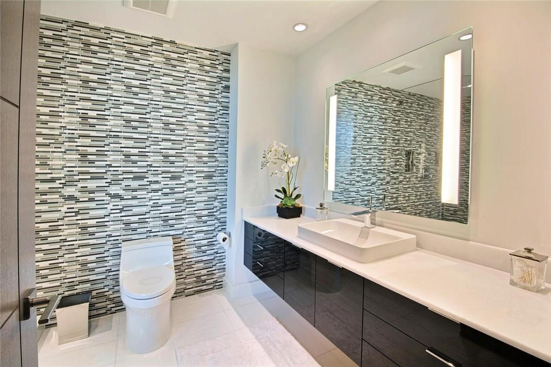 The Palms - Residential