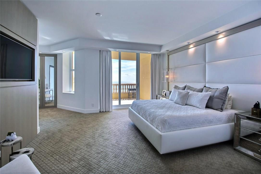 The Palms - Residential