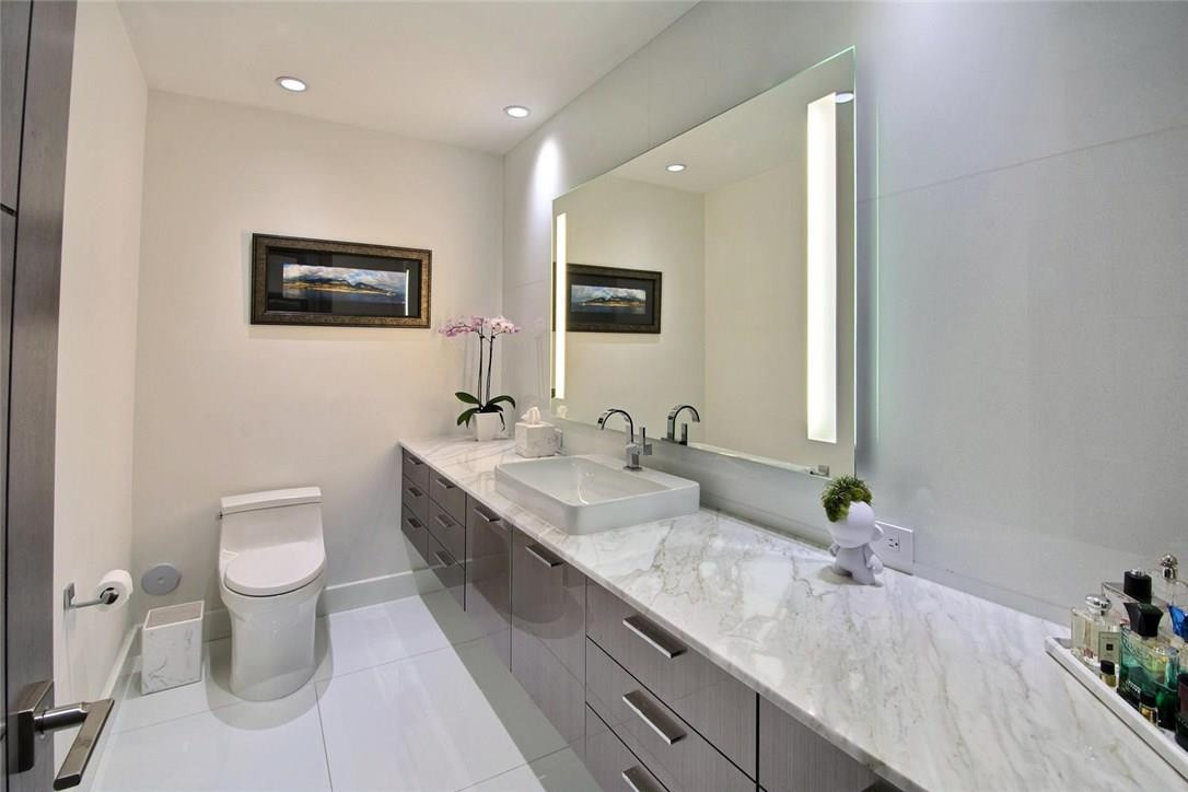 The Palms - Residential