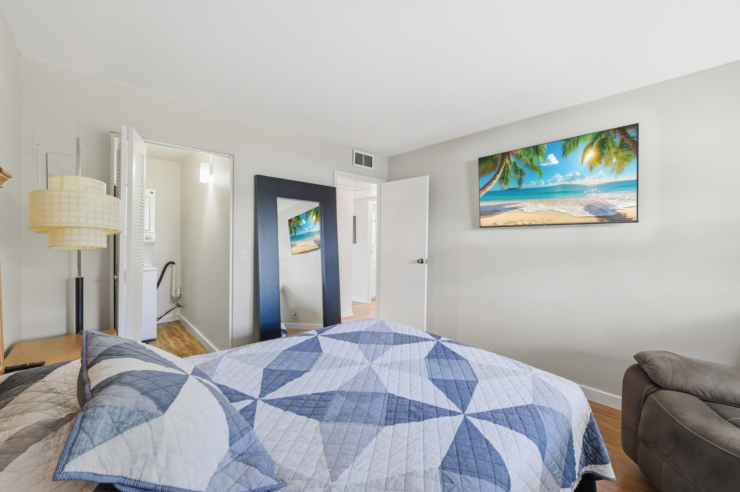 KINGS POINT - Residential