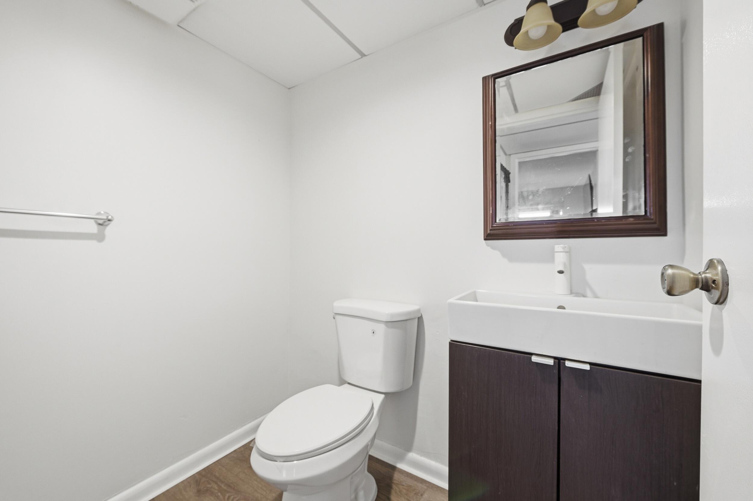 KINGS POINT - Residential