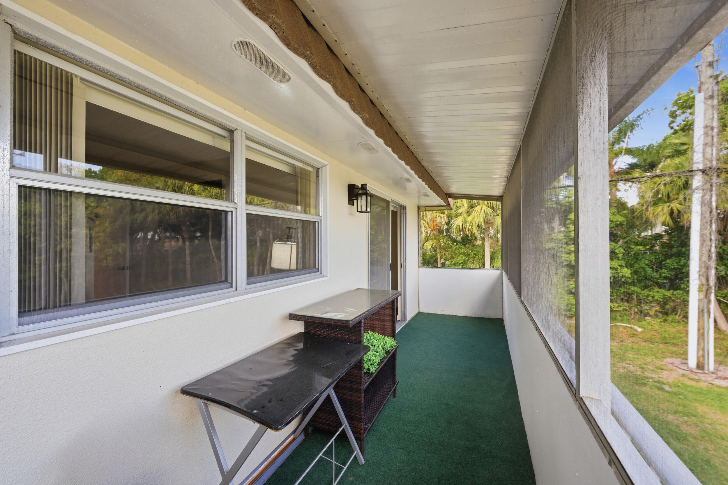 KINGS POINT - Residential