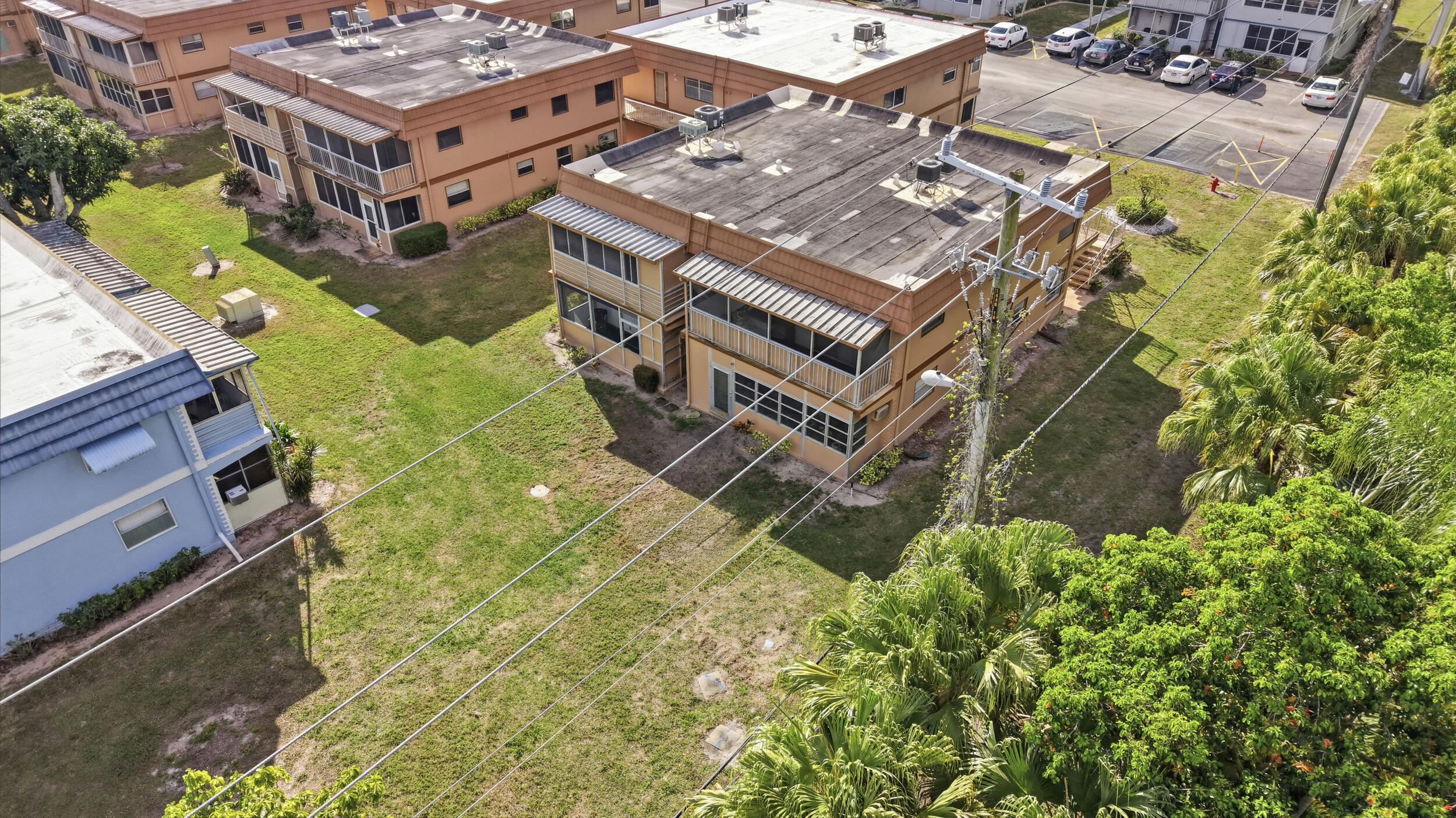 KINGS POINT - Residential