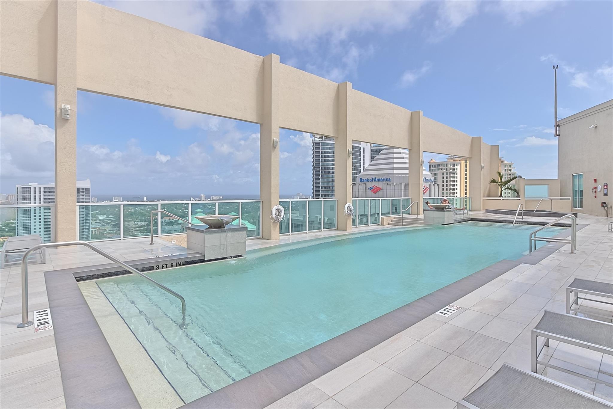 350 LAS OLAS - Residential