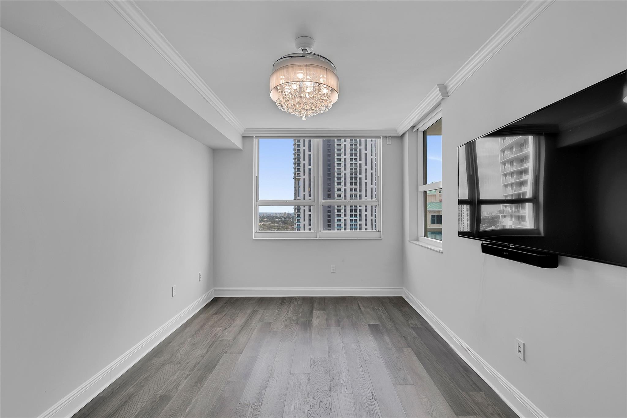 350 LAS OLAS - Residential