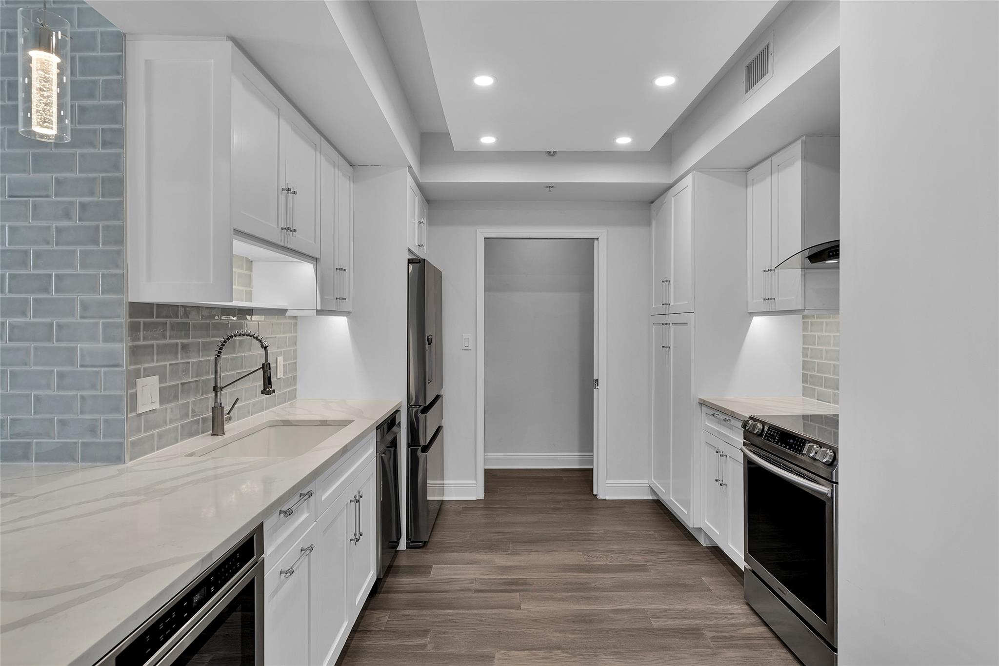 350 LAS OLAS - Residential