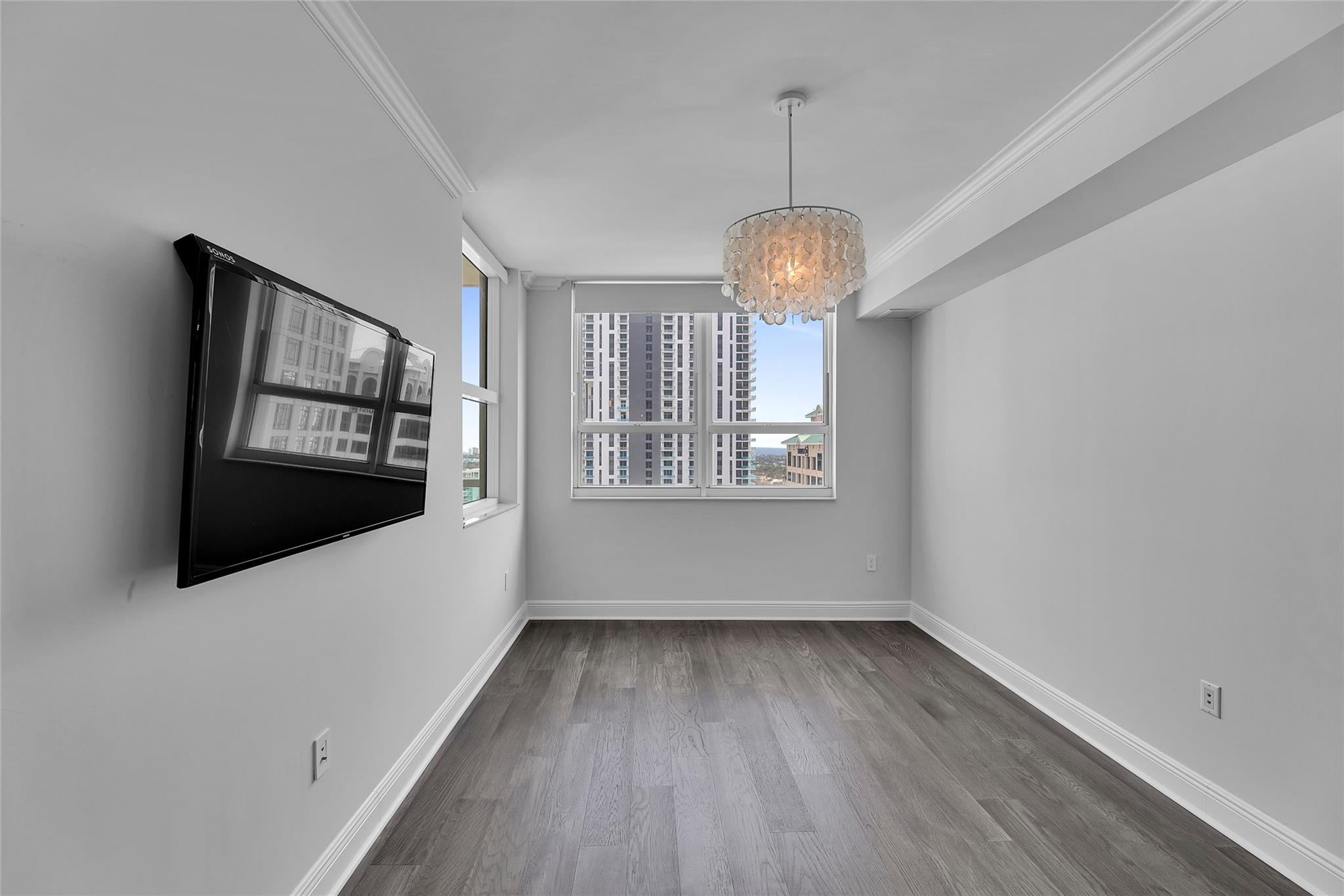 350 LAS OLAS - Residential