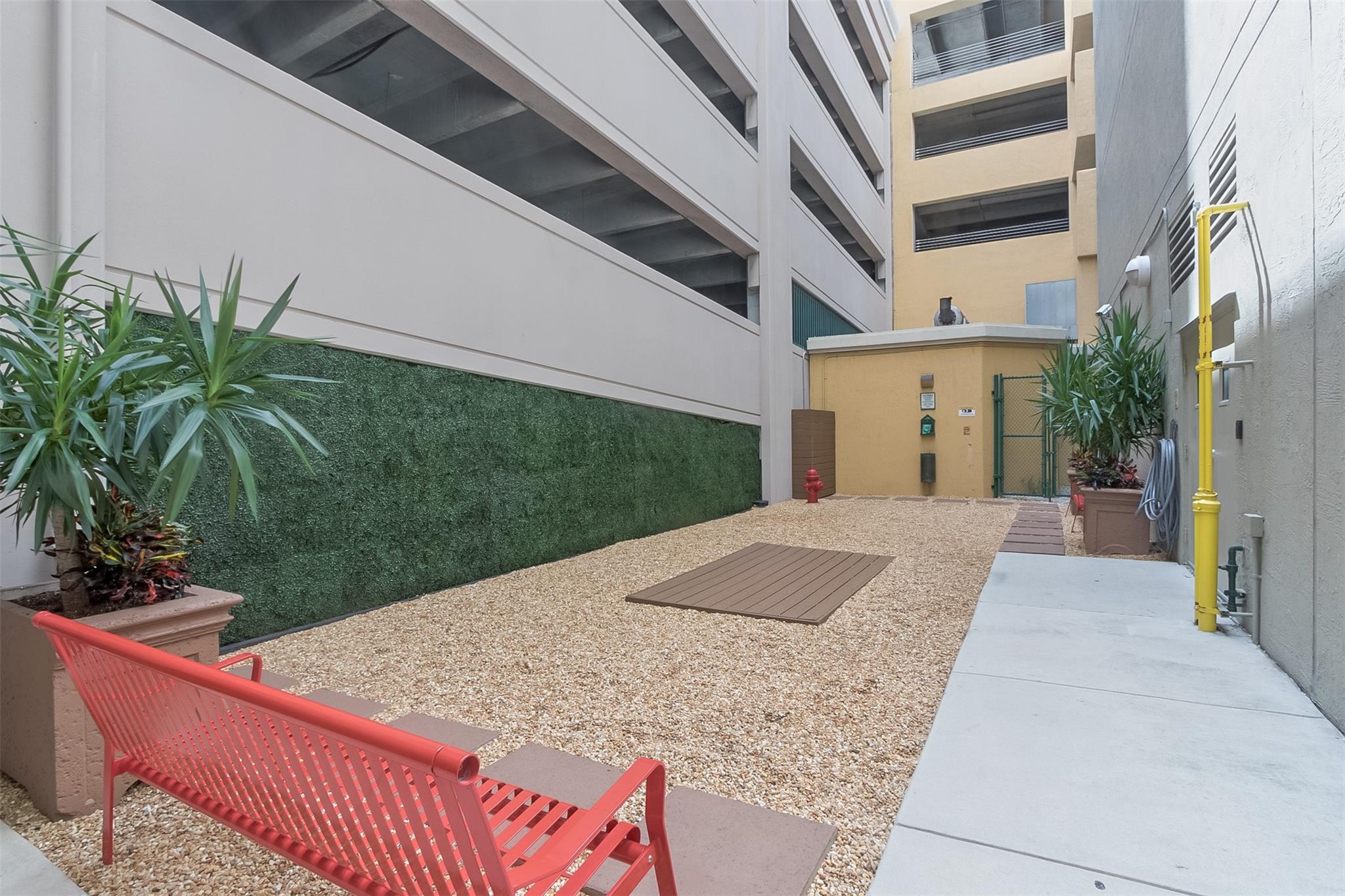 350 LAS OLAS - Residential