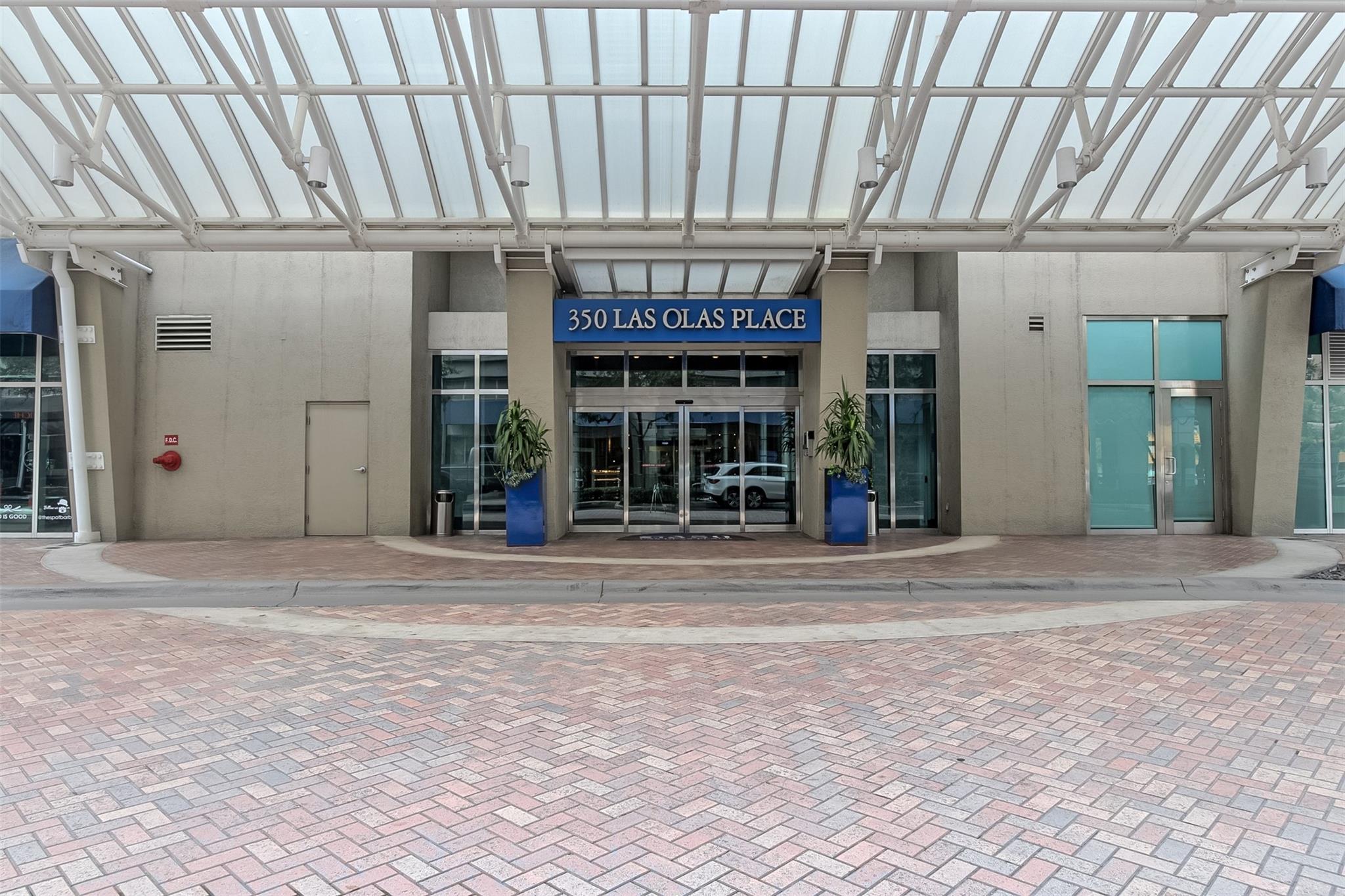 350 LAS OLAS - Residential