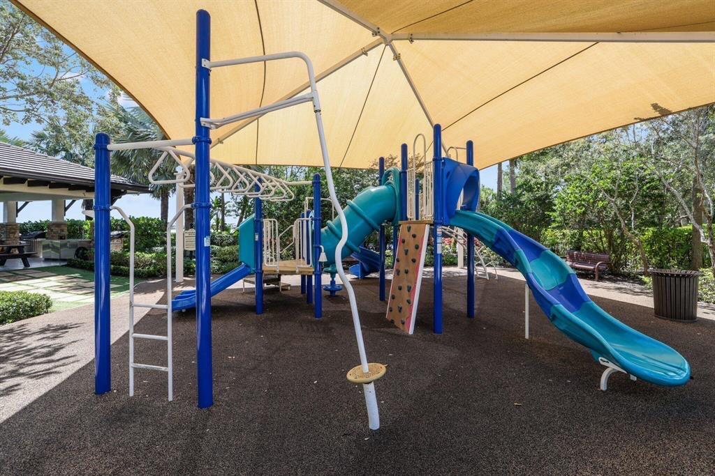 BRUSCHI PROPERTY - Residential