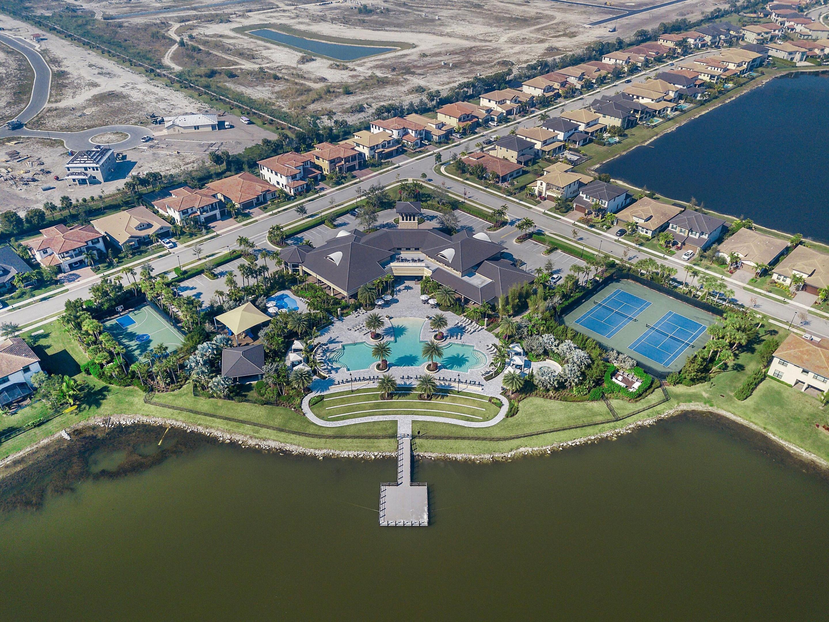 BRUSCHI PROPERTY - Residential