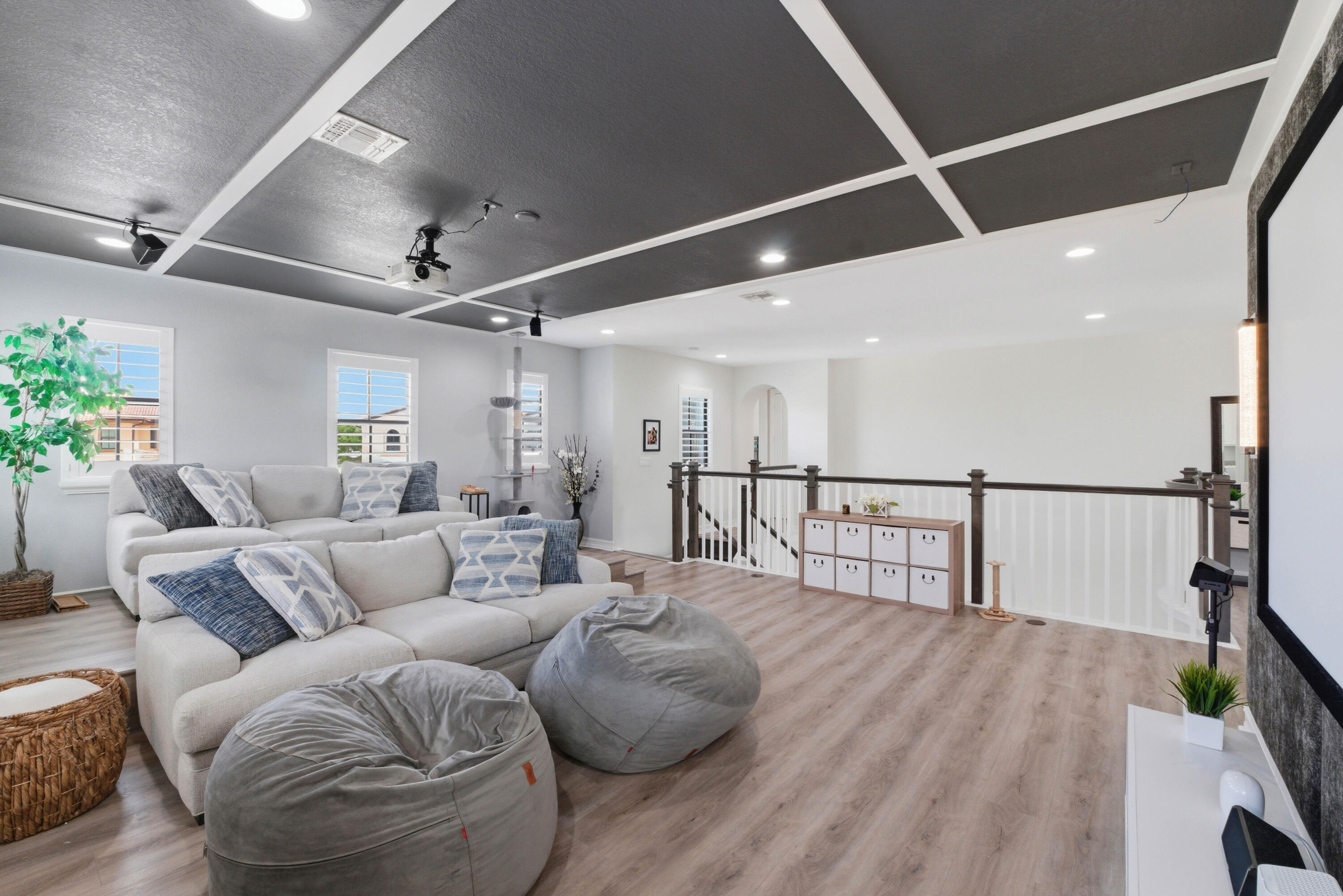 BRUSCHI PROPERTY - Residential